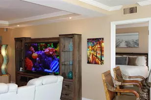 625 Oaks Dr, Pompano Beach, FL 33069 - Photo 21