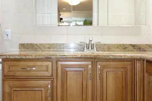 625 Oaks Dr, Pompano Beach, FL 33069 - Photo 9