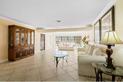 947 Lincoln Street, Hollywood, FL 33019 - Photo 9