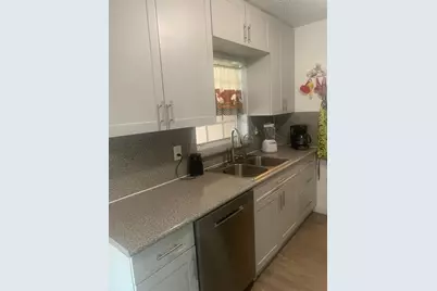 7450 Freedom Street, Hollywood, FL 33024 - Photo 3