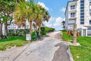 1932 NE 7th St, Deerfield Beach, FL 33441 - Photo 5