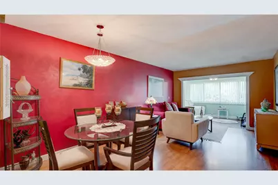 3150 Holiday Springs Boulevard #311, Margate, FL 33063 - Photo 9