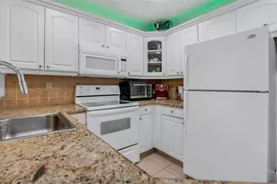 1534 NW 45th St, Deerfield Beach, FL 33064 - Photo 5