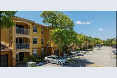 165 NW 96th Te #3306, Hollywood, FL 33024 - Photo 3