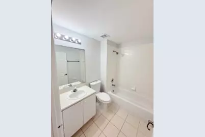 2400 NW 98th Lane, Sunrise, FL 33322 - Photo 13