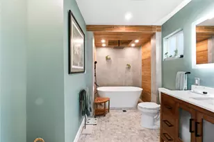 1741 NE 40th St, Oakland Park, FL 33334 - Photo 17