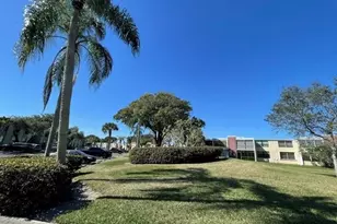 7341 NW 18th St, Margate, FL 33063 - Photo 17