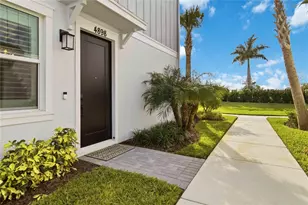 4898 N Longwood Lake Square, Westlake, FL 33470 - Photo 9