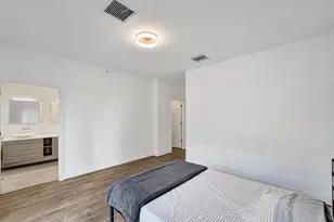 4369 NW 9th St., Plantation, FL 33317 - Photo 13