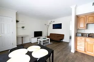 924 SE 2nd St, Fort Lauderdale, FL 33301 - Photo 1