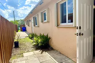 6133 Buchanan St, Hollywood, FL 33024 - Photo 17