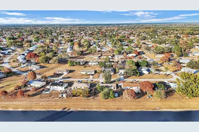 257 SW Cherryhill Road, Port Saint Lucie, FL 34953 - Photo 13