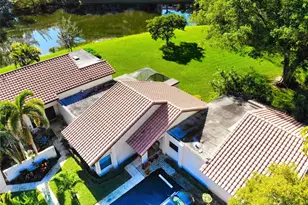 3056 Deer Creek Lake Shore Dr, Deerfield Beach, FL 33442 - Photo 41