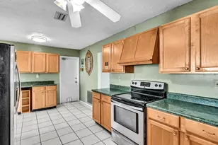 5711 NW 84th Ave, Tamarac, FL 33321 - Photo 21