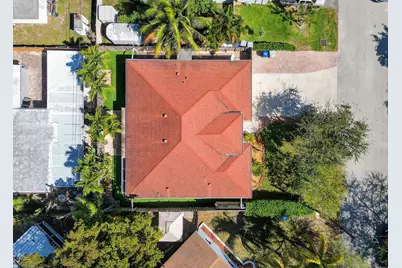 1383 NE 27th Street, Pompano Beach, FL 33064 - Photo 11