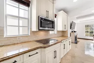 12334 NW 80th Pl, Parkland, FL 33076 - Photo 27