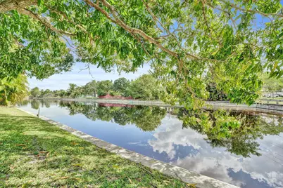 7018 NW 64th Street, Tamarac, FL 33321 - Photo 35