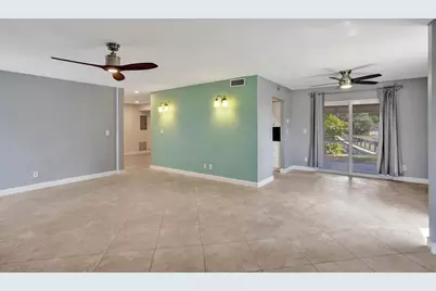 7018 NW 64th Street, Tamarac, FL 33321 - Photo 7