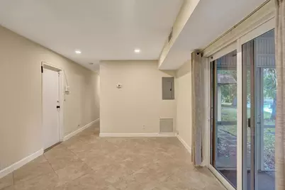 7018 NW 64th Street, Tamarac, FL 33321 - Photo 15