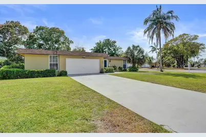 7018 NW 64th Street, Tamarac, FL 33321 - Photo 3