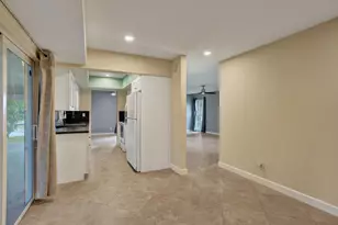 7018 NW 64th St, Tamarac, FL 33321 - Photo 19