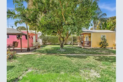 1835 Roosevelt Street, Hollywood, FL 33020 - Photo 29