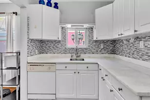 1835 Roosevelt St, Hollywood, FL 33020 - Photo 11