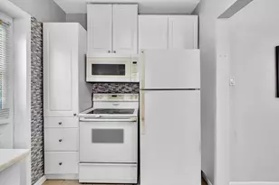 1835 Roosevelt St, Hollywood, FL 33020 - Photo 13