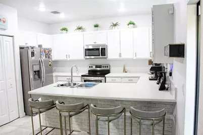 315 NE 208th Terrace, Miami, FL 33179 - Photo 5