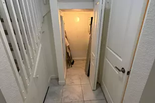 315 NE 208th Terrace, Miami, FL 33179 - Photo 35