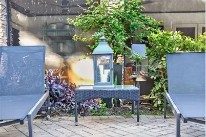 318 NE 26th Street, Wilton Manors, FL 33305 - Photo 23