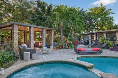 318 NE 26th Street, Wilton Manors, FL 33305 - Photo 15