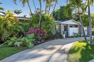 318 NE 26th St, Wilton Manors, FL 33305 - Photo 51