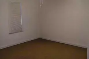 19112 W W Lake, Hialeah, FL 33015 - Photo 7