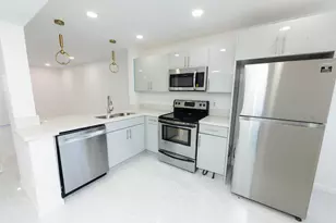 8939 NW 23rd St, Coral Springs, FL 33065 - Photo 3