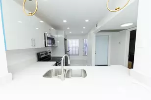 8939 NW 23rd St, Coral Springs, FL 33065 - Photo 9