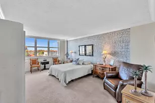 1150 Hillsboro Mile, Pompano Beach, FL 33062 - Photo 15