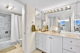 1150 Hillsboro Mile, Pompano Beach, FL 33062 - Photo 17