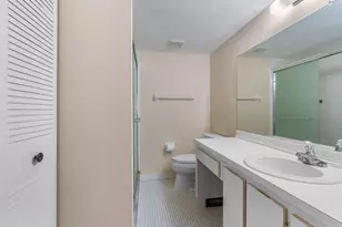 707 Gardens Dr, Pompano Beach, FL 33069 - Photo 21