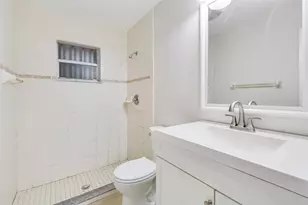 180 NW Friar St, Port Saint Lucie, FL 34983 - Photo 29