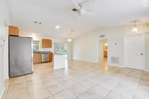 180 NW Friar St, Port Saint Lucie, FL 34983 - Photo 9