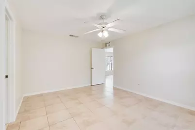 180 NW Friar Street, Port Saint Lucie, FL 34983 - Photo 21