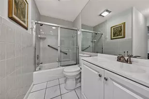 6253 Bay Club Dr, Fort Lauderdale, FL 33308 - Photo 21