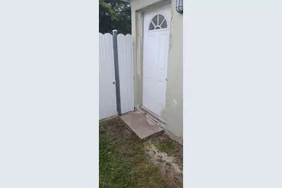 1340 N Drive, Miami, FL  - Photo 3