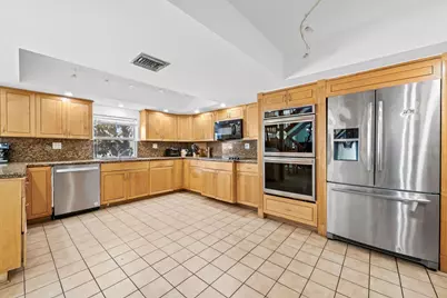 1031 NE 27th Avenue, Pompano Beach, FL 33062 - Photo 21