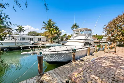 1031 NE 27th Avenue, Pompano Beach, FL 33062 - Photo 25