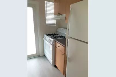 7510 Carlyle Avenue #1, Miami Beach, FL 33141 - Photo 5