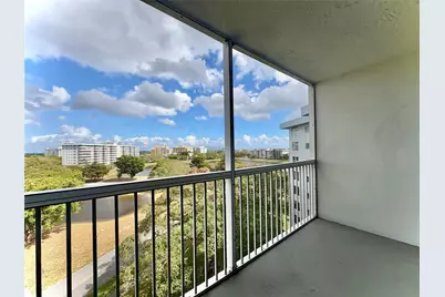 2940 N Course Drive #810, Pompano Beach, FL 33069 - Photo 17