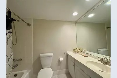 2940 N Course Drive #810, Pompano Beach, FL 33069 - Photo 9