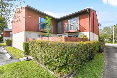 4350 Lilac Street #B, Palm Beach Gardens, FL 33410 - Photo 1
